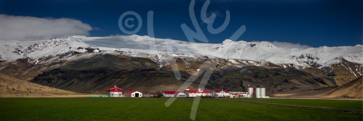 ICELAND Seljavellir